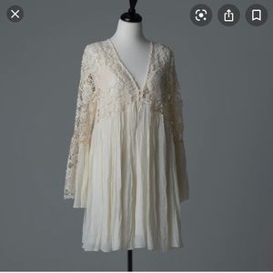 Rebellion size M lace dress